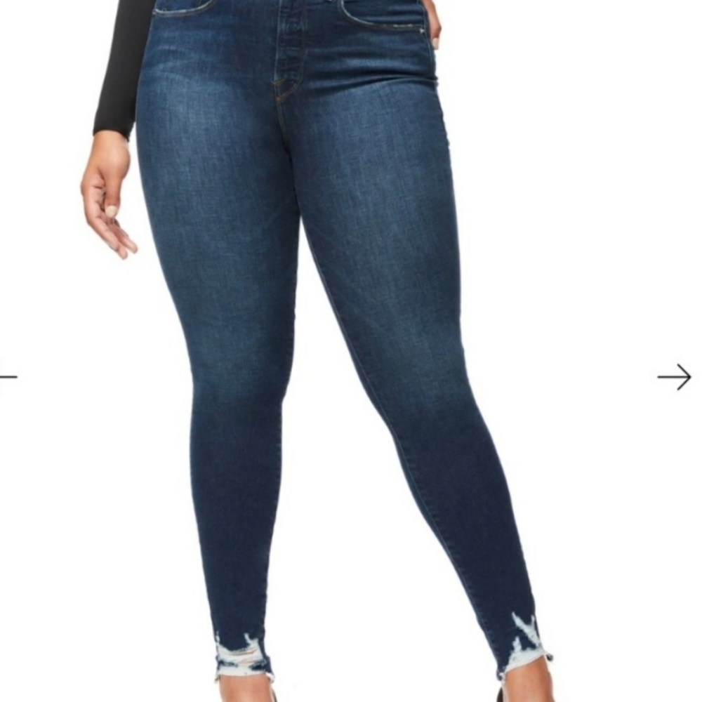 NWT Good American  Waist Crop Raw Hem